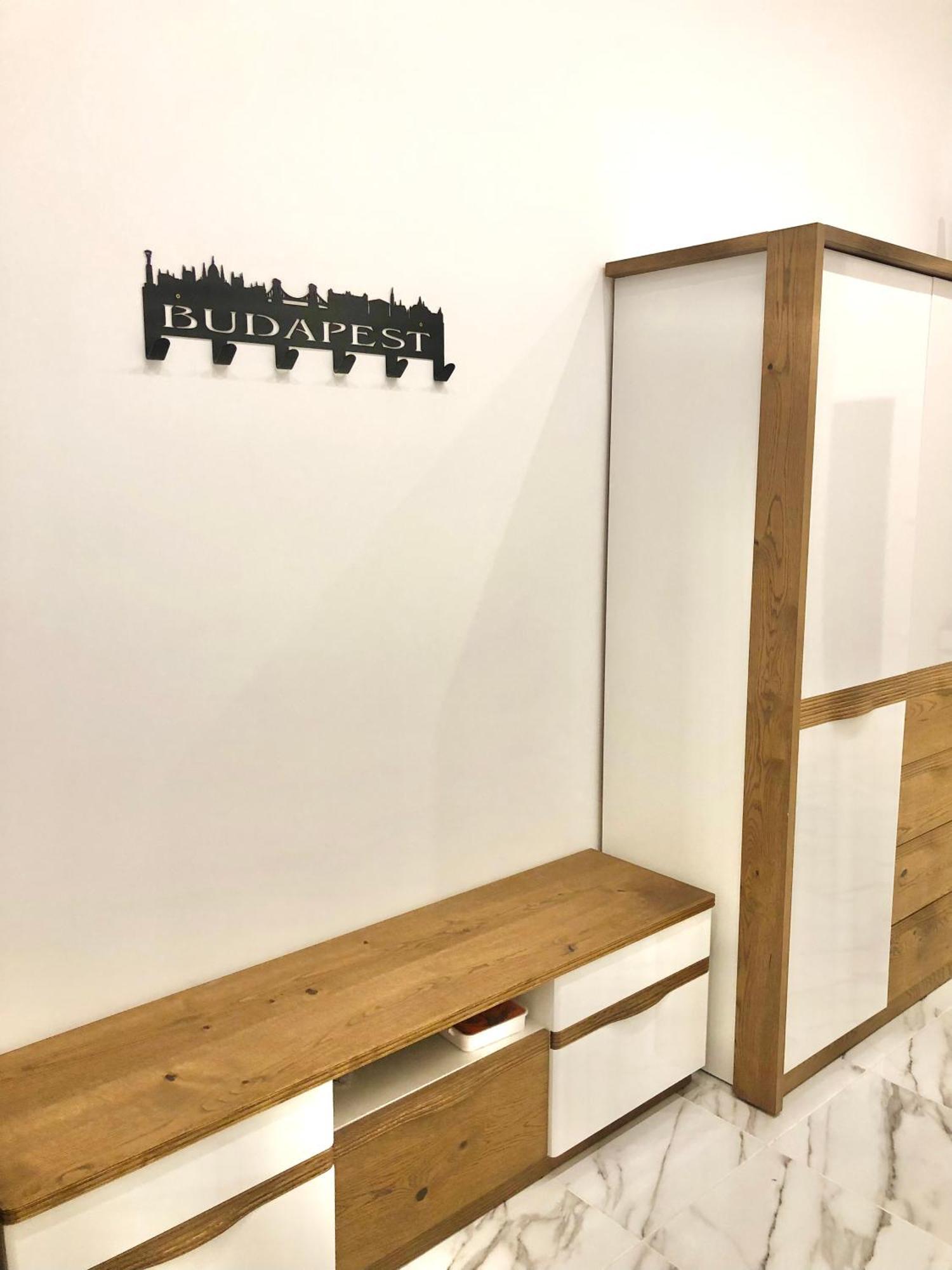 Apartment With 2 Bedrooms Near Gellert Thermal Bath Budapest Eksteriør billede