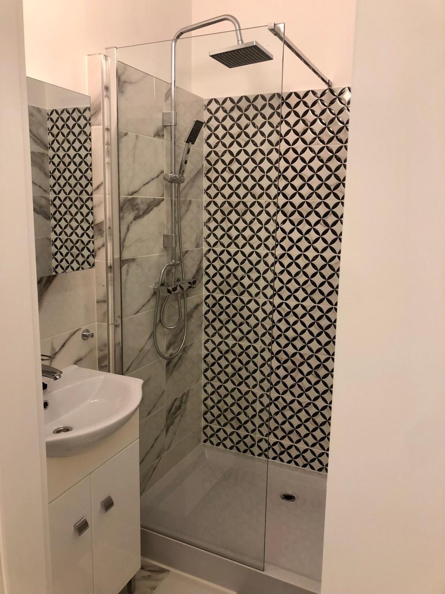 Apartment With 2 Bedrooms Near Gellert Thermal Bath Budapest Eksteriør billede
